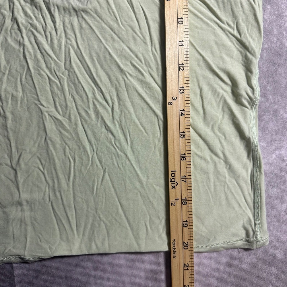 Lululemon Asymmetrical Cutout Tank Top 4 Lime Green Sleeveless Yoga Gym Shirt - Picture 6 of 6